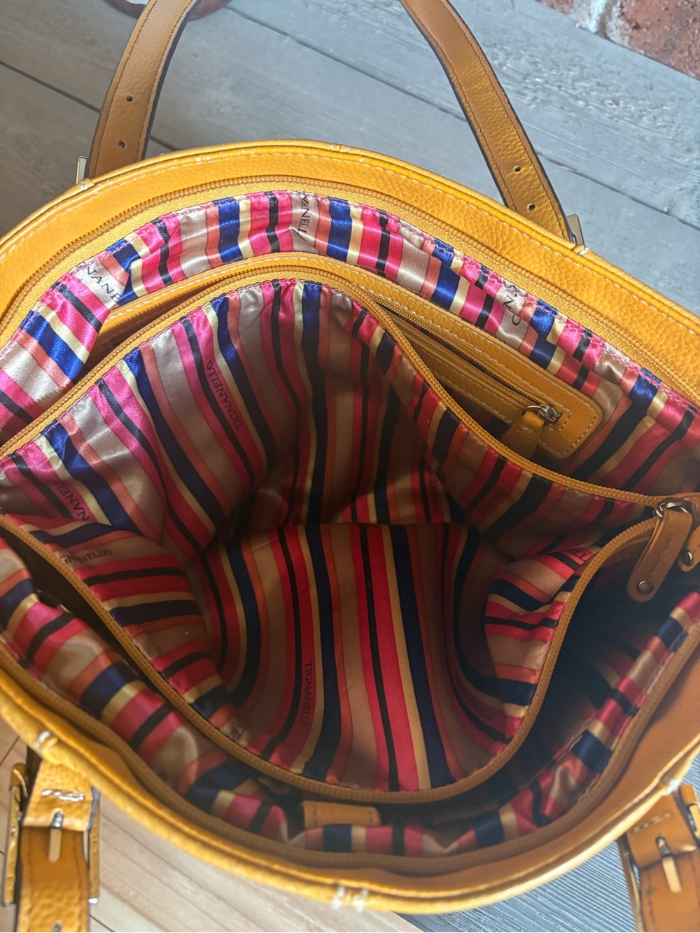 Tignanello Leather Tote Bag - Picture 9 of 10